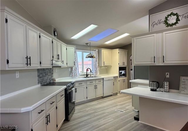 3600 Tournament Avenue, Pahrump, NV 89048