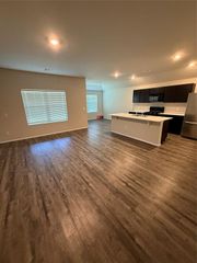 1009 NE 3rd Street, Perkins, OK 74059