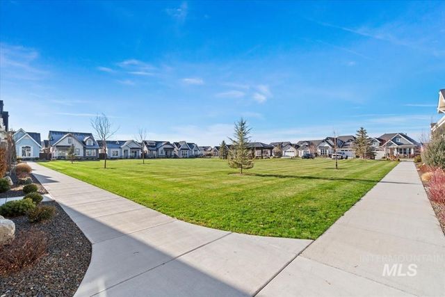 6230 N Bolsena Lane, Meridian, ID 83646