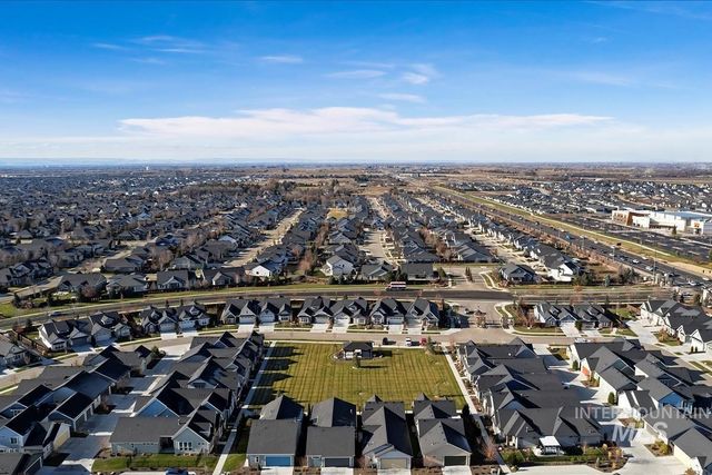 6230 N Bolsena Lane, Meridian, ID 83646