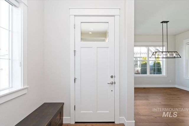 6230 N Bolsena Lane, Meridian, ID 83646