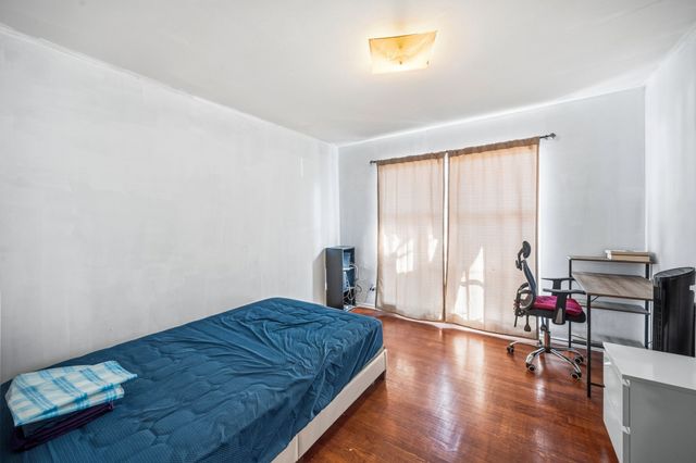 1716 John Smith Drive, Irving, TX 75061