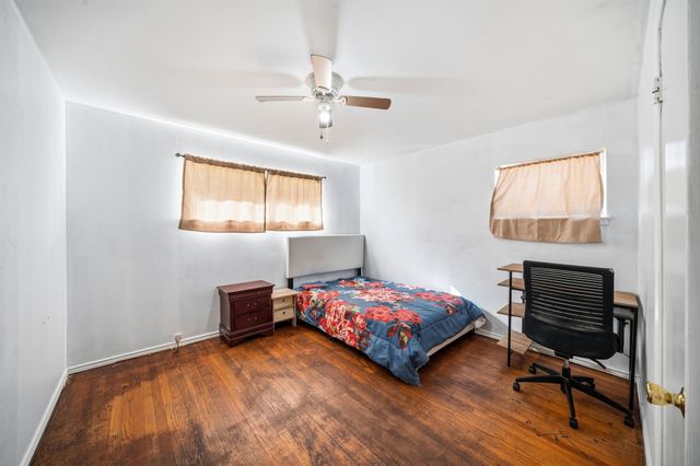 1716 John Smith Drive, Irving, TX 75061