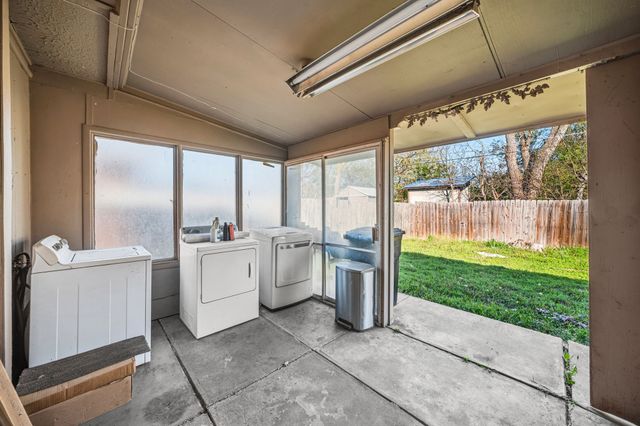 1716 John Smith Drive, Irving, TX 75061