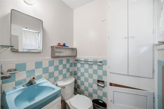 1716 John Smith Drive, Irving, TX 75061