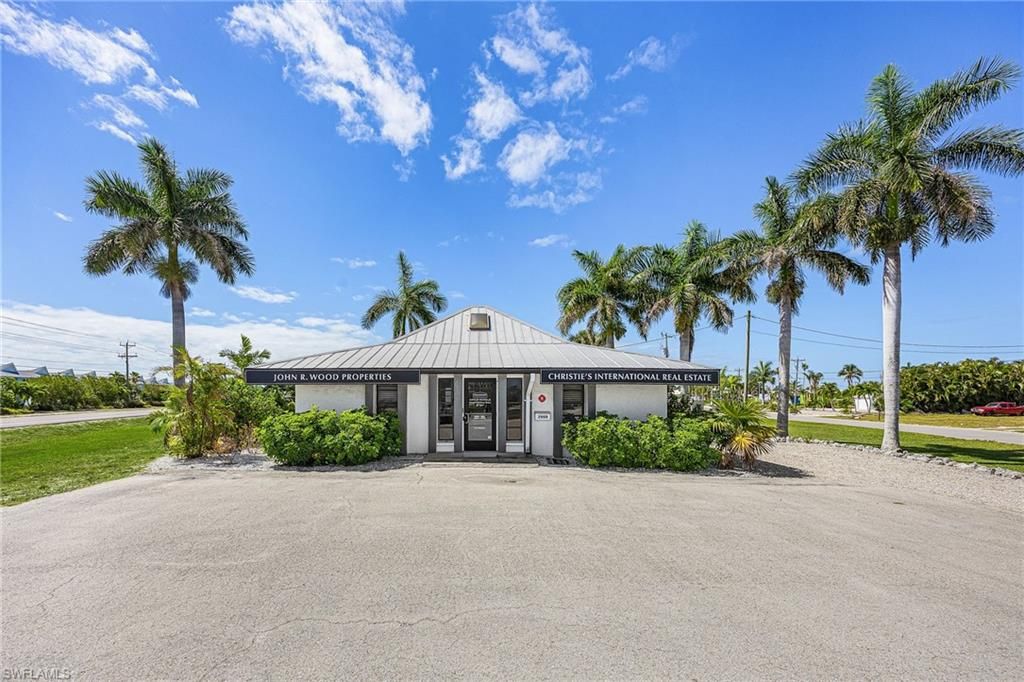 2959 Oleander ST, ST. JAMES CITY, FL 33956 — photo 2