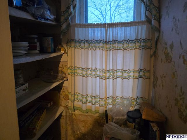 1953 S 11th Street, Omaha, NE 68108