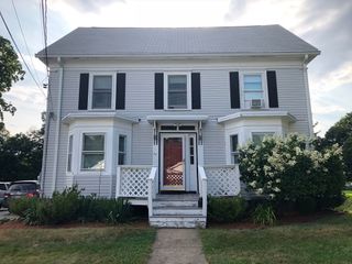 27 Pleasant St 1, Middleton, MA 01949