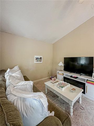 310 Georgia Avenue, Dahlonega, GA 30533