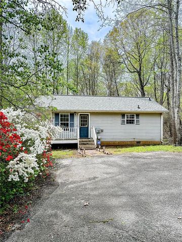 310 Georgia Avenue, Dahlonega, GA 30533