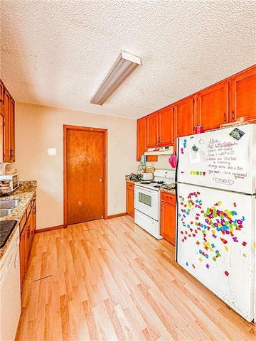 310 Georgia Avenue, Dahlonega, GA 30533