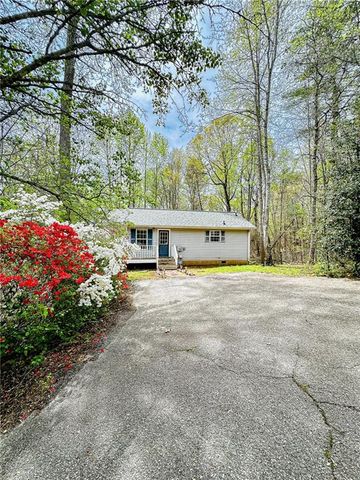 310 Georgia Avenue, Dahlonega, GA 30533