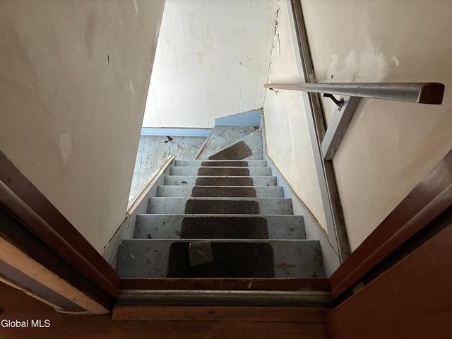 1355 Pleasant Street, Schenectady, NY 12303