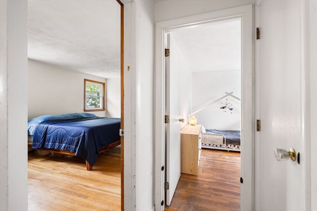 125 Sylvia St, Arlington, MA 02476