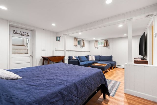 125 Sylvia St, Arlington, MA 02476