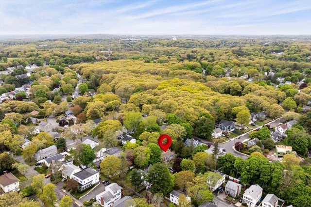 125 Sylvia St, Arlington, MA 02476