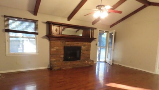 2545 S Catalina Avenue, Springfield, MO 65804