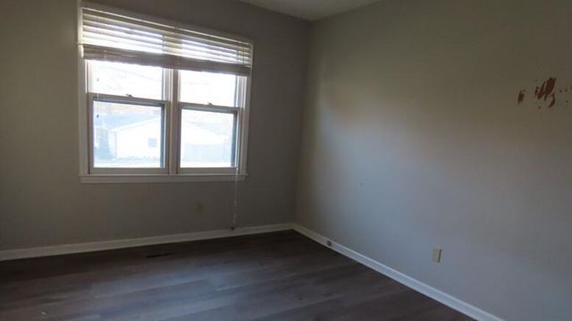 2545 S Catalina Avenue, Springfield, MO 65804