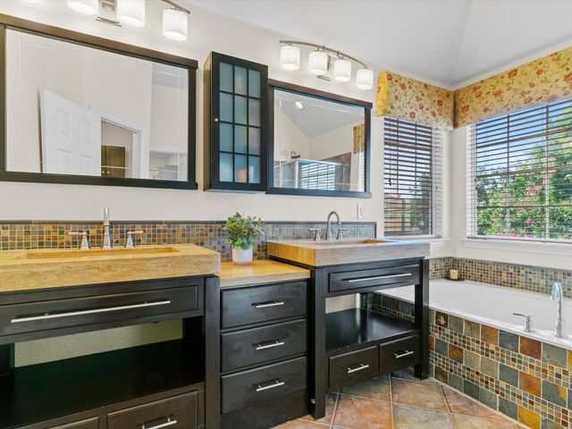 2005 Old York Drive, Keller, TX 76248