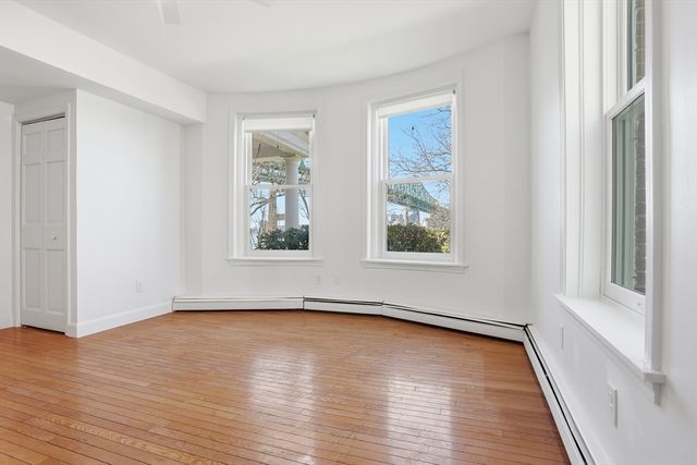 70 Commandants Way 70, Chelsea, MA 02150
