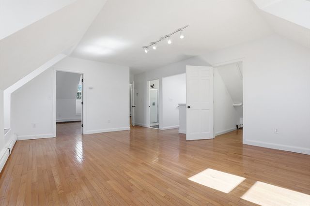 70 Commandants Way 70, Chelsea, MA 02150