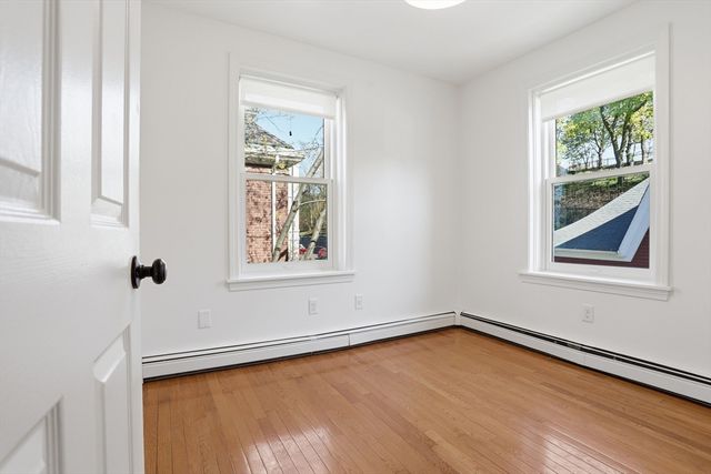 70 Commandants Way 70, Chelsea, MA 02150