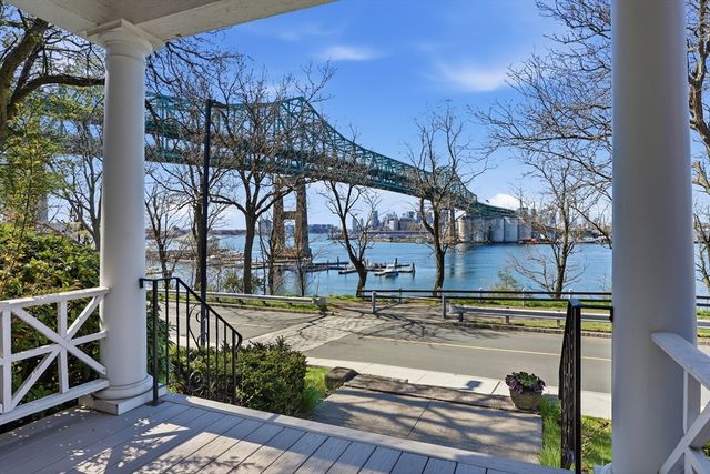 70 Commandants Way 70, Chelsea, MA 02150