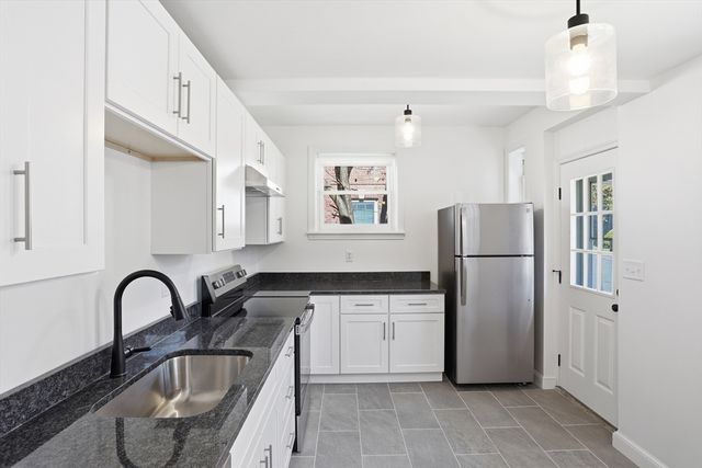 70 Commandants Way 70, Chelsea, MA 02150
