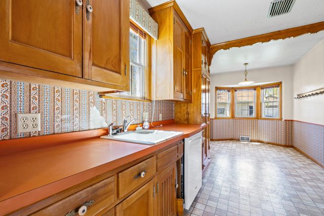 4612 44th Avenue S, Minneapolis, MN 55406