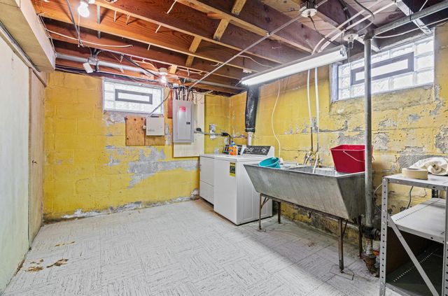 4612 44th Avenue S, Minneapolis, MN 55406