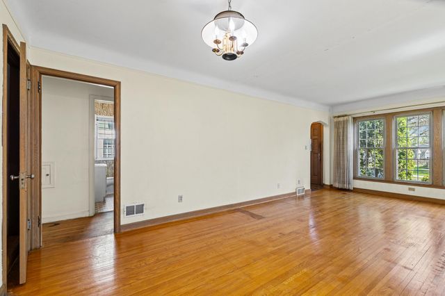 4612 44th Avenue S, Minneapolis, MN 55406