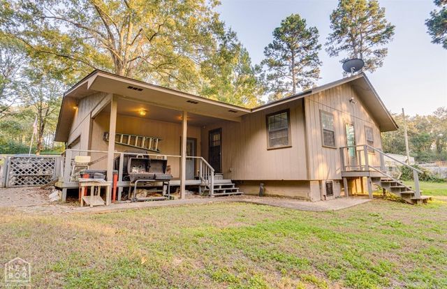 104 lawrence Landing Road, Conway, AR 72032