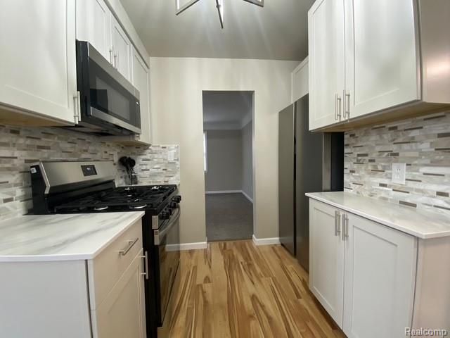 8998 Quandt Avenue, Allen Park, MI 48101