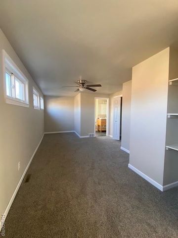 8998 Quandt Avenue, Allen Park, MI 48101