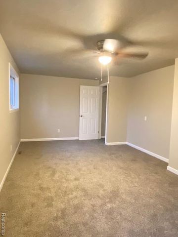 8998 Quandt Avenue, Allen Park, MI 48101