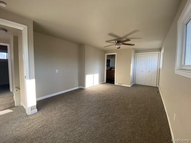 8998 Quandt Avenue, Allen Park, MI 48101