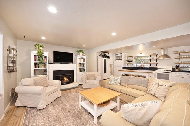 2895 North St, Pollock Pines, CA 95726