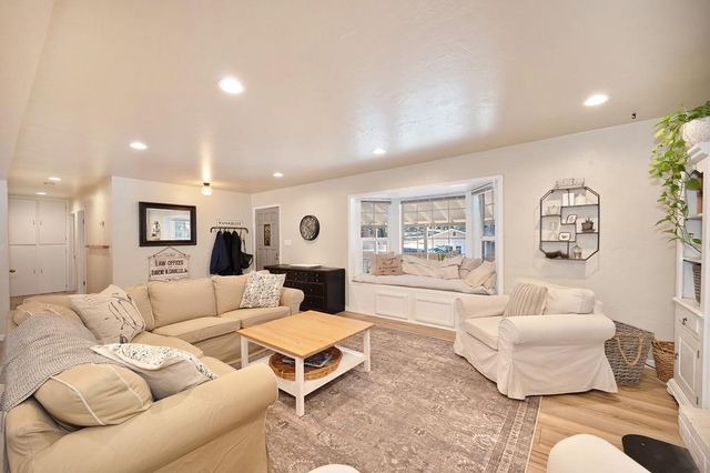 2895 North St, Pollock Pines, CA 95726