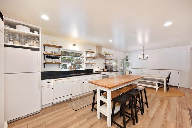 2895 North St, Pollock Pines, CA 95726