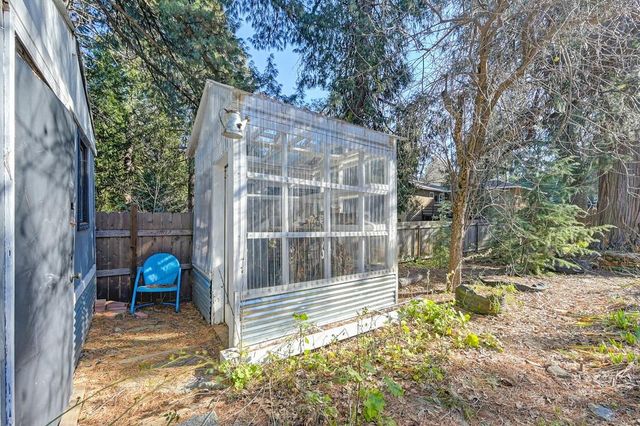 2895 North St, Pollock Pines, CA 95726