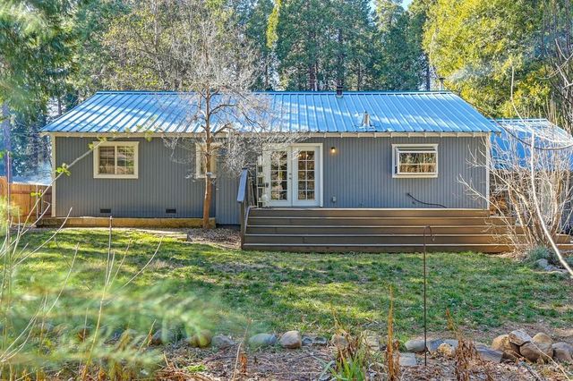 2895 North St, Pollock Pines, CA 95726