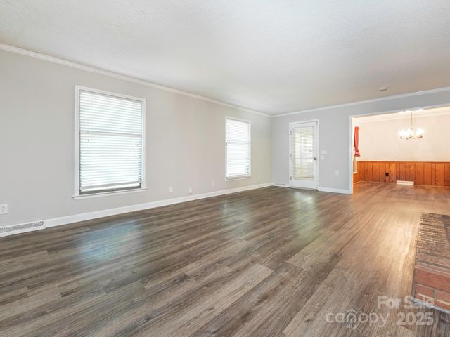168 Coulwood Drive, Charlotte, NC 28214