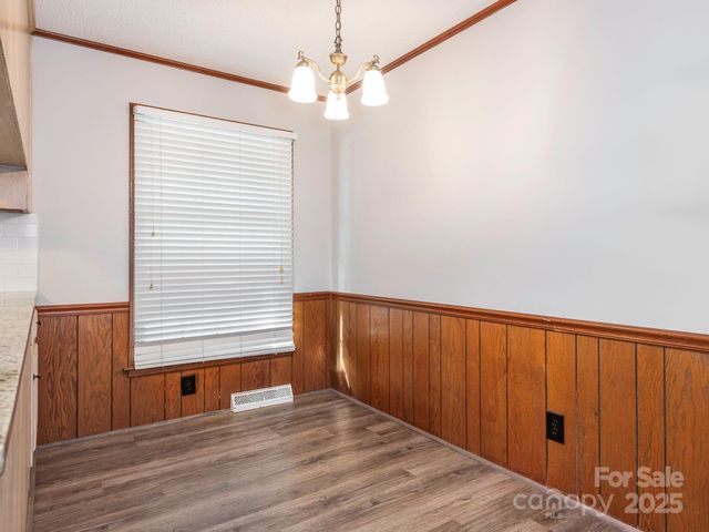 168 Coulwood Drive, Charlotte, NC 28214