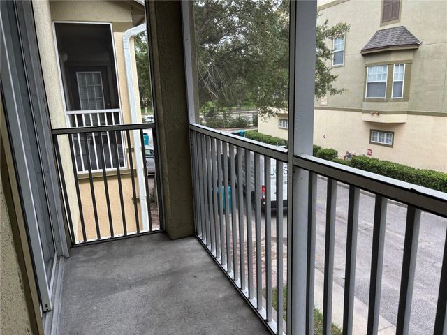 2424 GRAND CENTRAL PARKWAY 17, Orlando, FL 32839