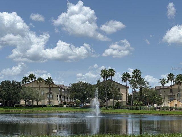 2424 GRAND CENTRAL PARKWAY 17, Orlando, FL 32839