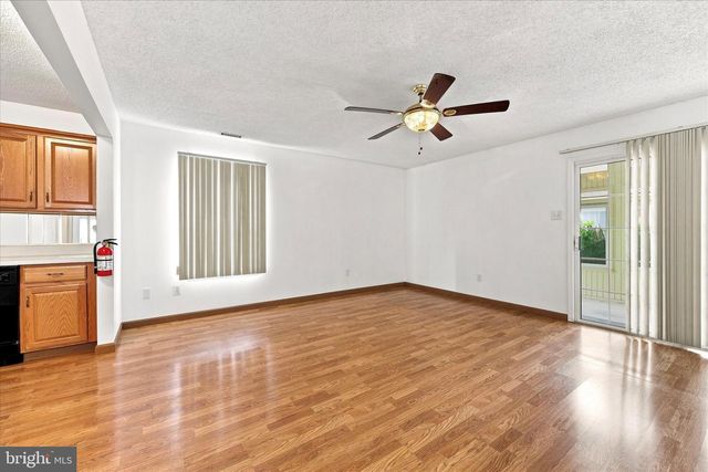 508 SAINT MARTIN CT, Williamstown, NJ 08094