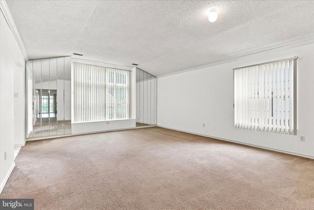 508 SAINT MARTIN CT, Williamstown, NJ 08094