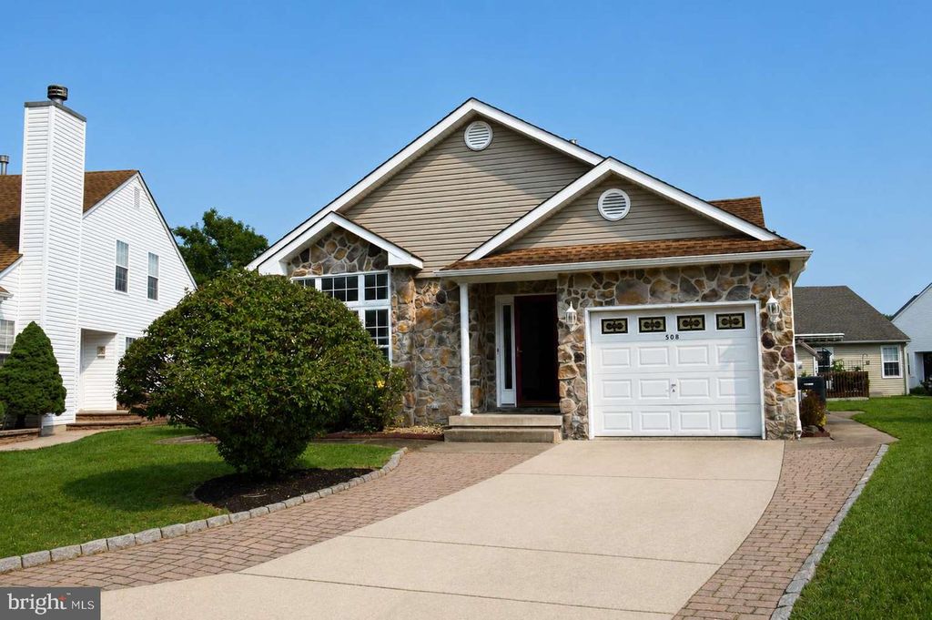 508 SAINT MARTIN CT, Williamstown, NJ 08094