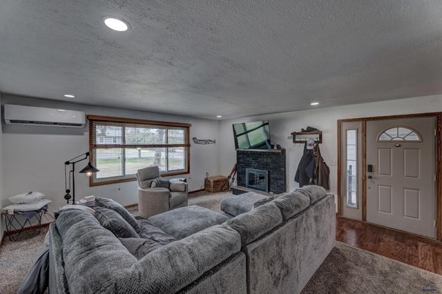 3785 DAWN, Rapid City, SD 57703