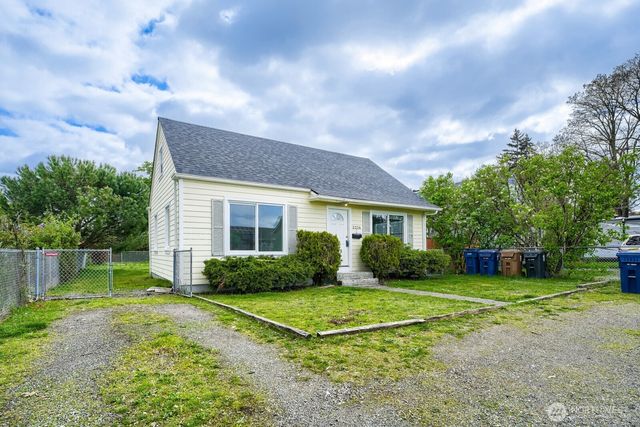 3216 S 72nd Street, Tacoma, WA 98409